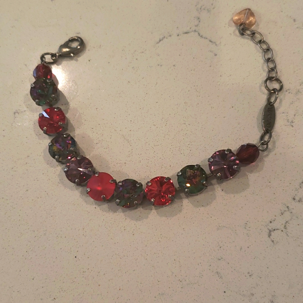Sabika Bracelet 80$
